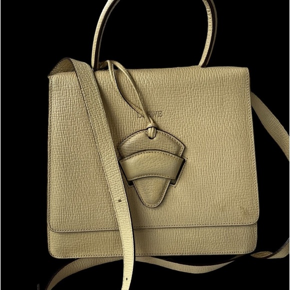 Beige Loewe with long shoulder strap - Picture 1 of 9
